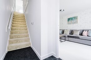 4 Bedroom 3 Bathroom Contractor Home MCR