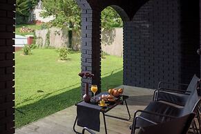 Beautiful Villa, Pool and Magic Sunsets, Croatia