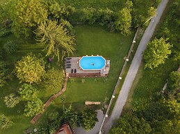 Beautiful Villa, Pool and Magic Sunsets, Croatia