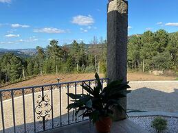 Captivating 3-bed House in Travanca