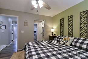 Sweet Clover - Indoor Pool - HOT TUB Area - Resort Style - Center of B