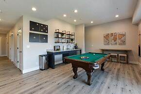 Journey's Remedy Lite - Lake View - Closest to Indoor Pool - Sleeps 22