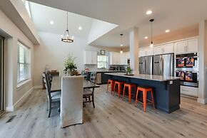 Journey's Remedy Lite - Lake View - Closest to Indoor Pool - Sleeps 22