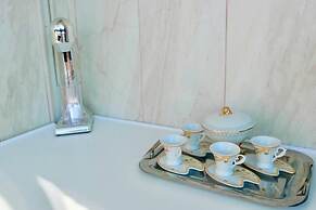 Elpida Seafront Paradise Apartment in Crete