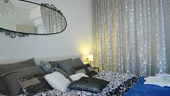 Elpida Seafront Paradise Apartment in Crete