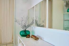 Elpida Seafront Paradise Apartment in Crete