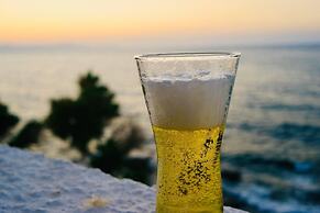 Elpida Seafront Paradise Apartment in Crete