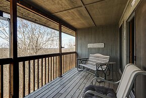 Westcreek Lodge @ Notch-vaulted Ceilings, 2 Pools, Private Lake, 1 Mil