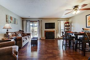 Matchplay - Resort Amenities W/ Indoor Pool - Comfort Meets Style and 