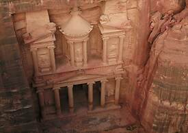 Rendezvous hotel petra