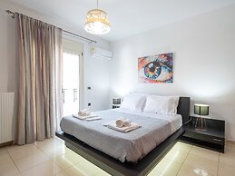 Grey House by Checkin