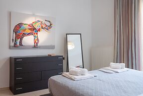 Grey House by Checkin