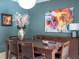 Grey House by Checkin