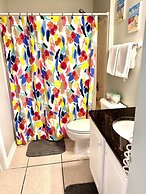 Sea Esta 3 Bedroom Condo by RedAwning