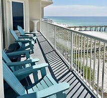 Sea Esta 3 Bedroom Condo by RedAwning
