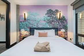 The Berkeley Hotel