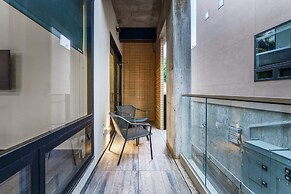 The Berkeley Hotel