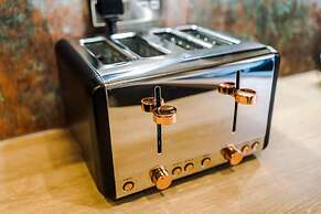 4 Bed Urban Home in Manchester