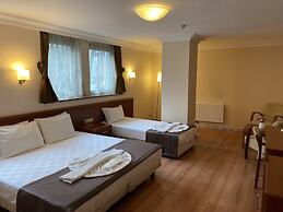 Triada Hotel Gayrettepe