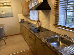 Spacious Detached Bungalow With Ample Parking