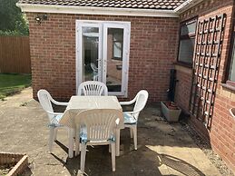 Spacious Detached Bungalow With Ample Parking