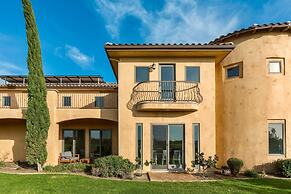 Palazzo Del Sol By Avantstay Breathtaking Home w/ Mountain Views & Hot