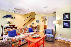 Key West Casa by Avantstay Communal Pool BBQ & Patio Near Duval Street