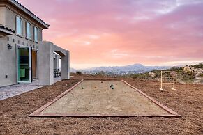 Malbec by Avantstay Incredible Estate w/ Panoramic Views & Bocce Ball 