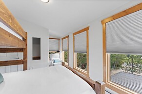 Alpine Drive #106b by Summit County Mountain Retreats