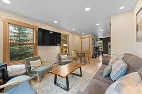 Alpine Drive #106b by Summit County Mountain Retreats