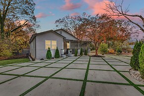 Charlotte Spacious Home