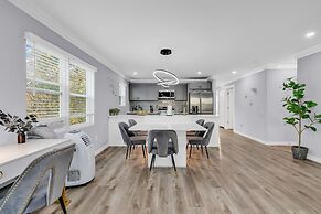 Charlotte Spacious Home