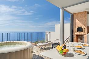 Casa Morena by Atlantic Holiday