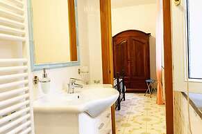 Apartment With Panoramic Terrace on Amalfi Coast