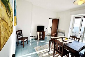 Apartment With Panoramic Terrace on Amalfi Coast