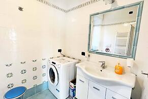 Apartment With Panoramic Terrace on Amalfi Coast