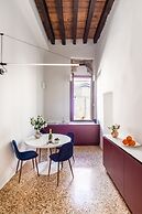 Palazzo Miracoli Apartments