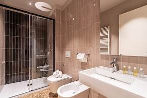 Palazzo Miracoli Apartments