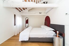 Palazzo Miracoli Apartments