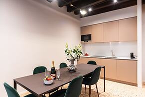 Palazzo Miracoli Apartments