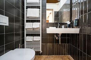 Palazzo Miracoli Apartments