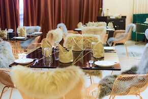 Little Mastiff Moshi