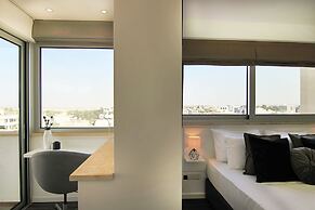 Phaedrus Living Luxury Suite Nicosia 501