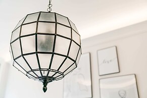 Crystal Lodge - LoftAffair Collection