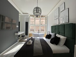 Crystal Lodge - LoftAffair Collection