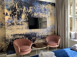 Crystal Lodge - LoftAffair Collection