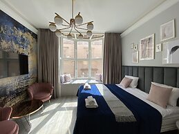 Crystal Lodge - LoftAffair Collection