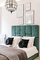 Crystal Lodge - LoftAffair Collection