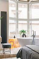 Crystal Lodge - LoftAffair Collection