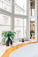 Crystal Lodge - LoftAffair Collection